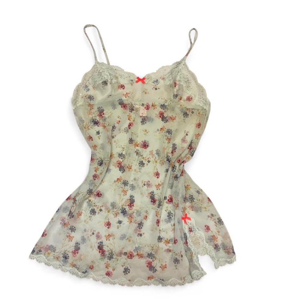 Victoria's Secret Floral Lace Chemise - Cream and Red